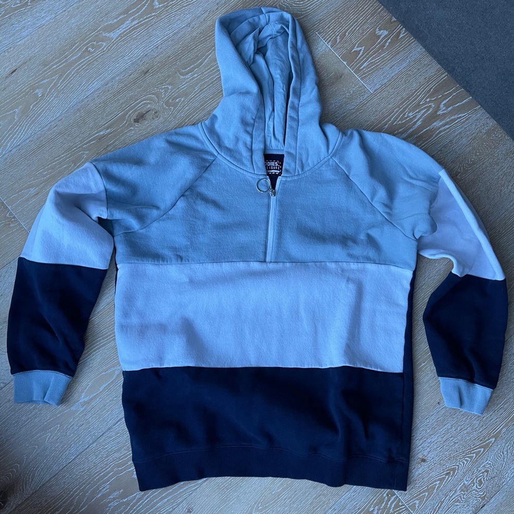 Amazing European Israeli hoody company blue large